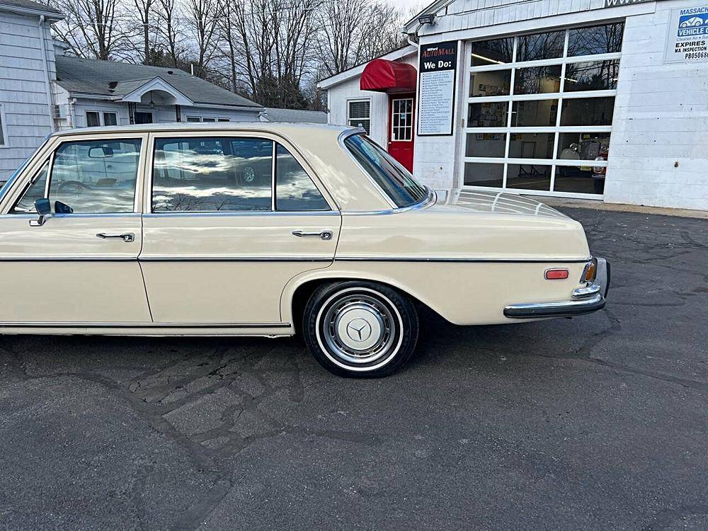 Mercedes-benz-Benz-280class-1973-custom-101190-4