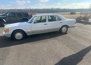 Mercedes-benz-Benz-350sdl-diesel-1991-white-207605