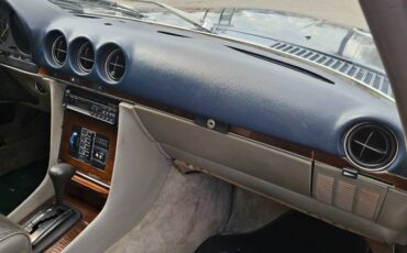 Mercedes-benz-Benz-380sl-1981-160958-10