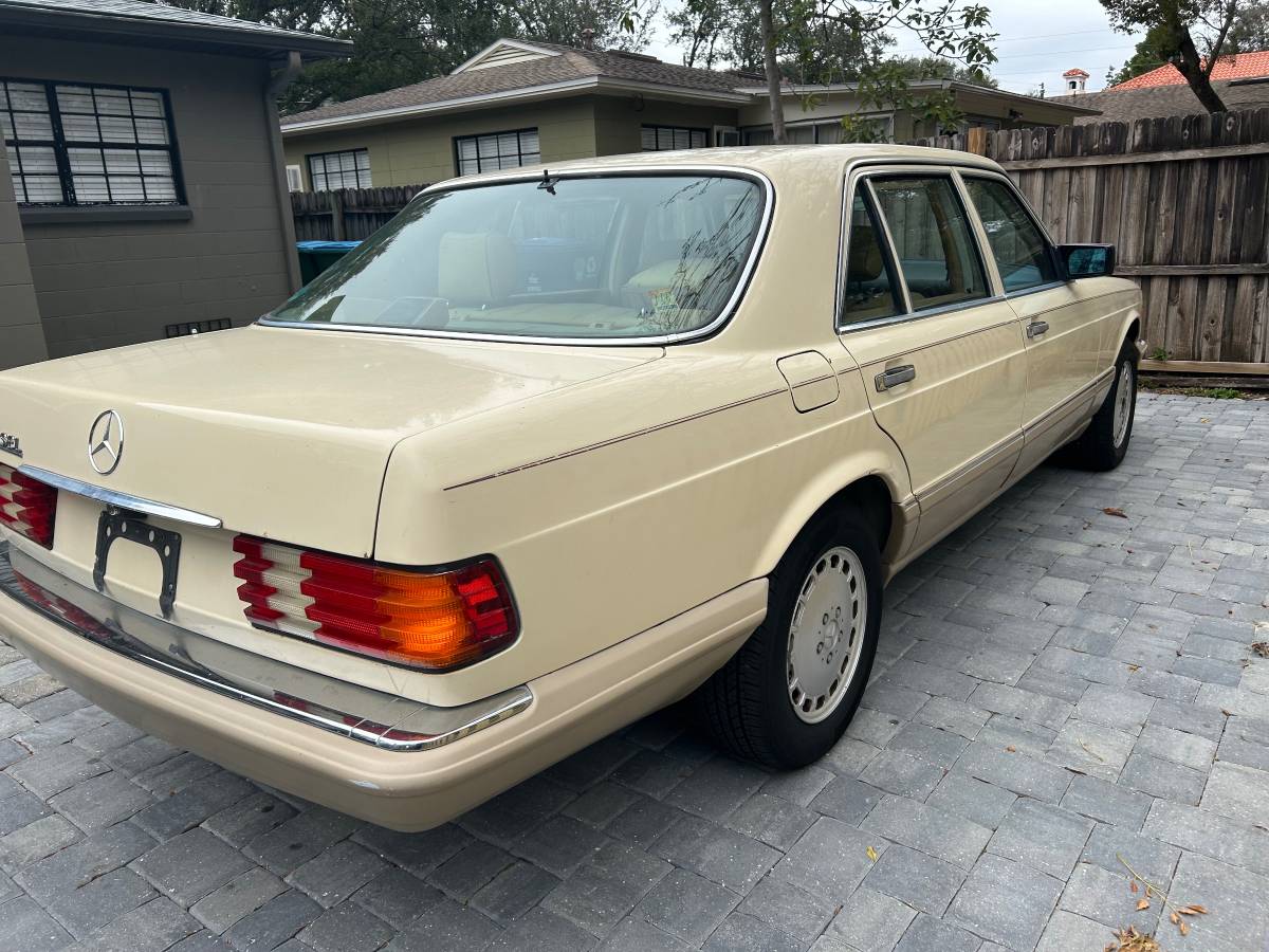 Mercedes-benz-Benz-420-sel-1989-108912-22