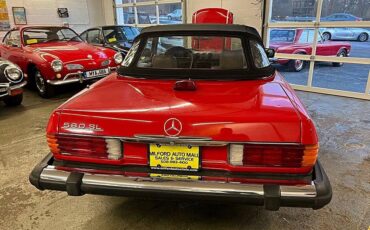 Mercedes-benz-Benz-560class-1986-red-174864-4