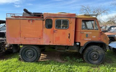 Mercedes-benz-Unimog-1960-red-53108