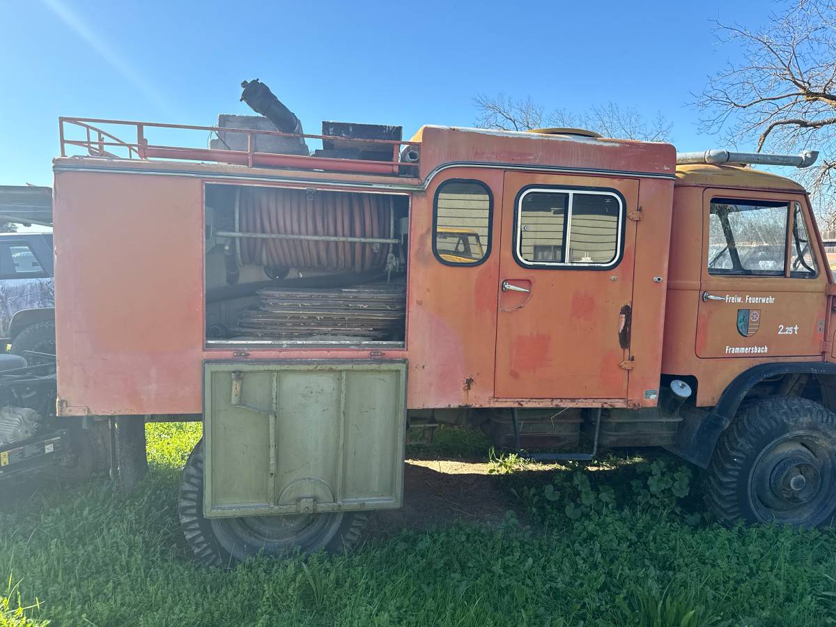 Mercedes-benz-Unimog-1960-red-53108-5