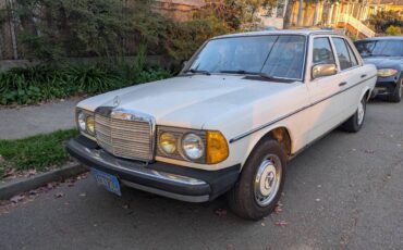 Mercedes-benz-benz-240-d-diesel-1981-white-249448