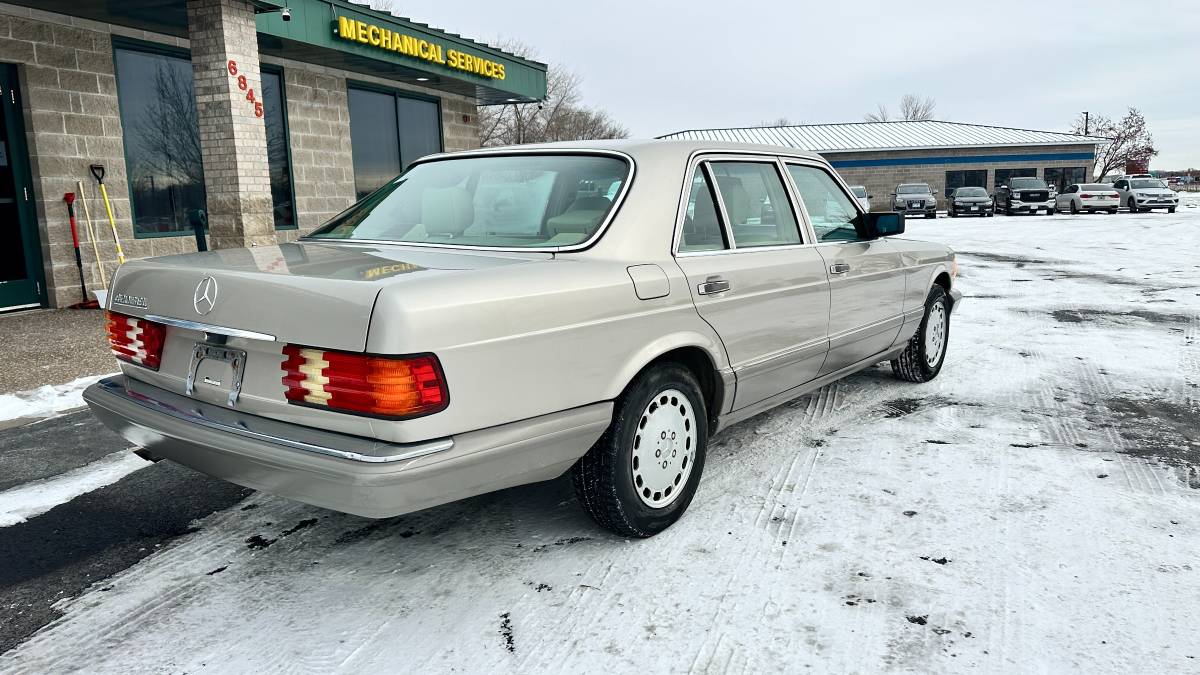 Mercedes-benz-benz-420-1991-143975-7