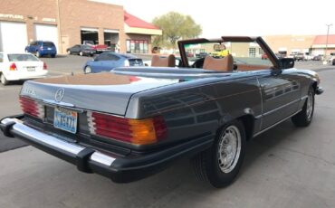 Mercedes-benz-benz-450sl-1978-silver-108280-4