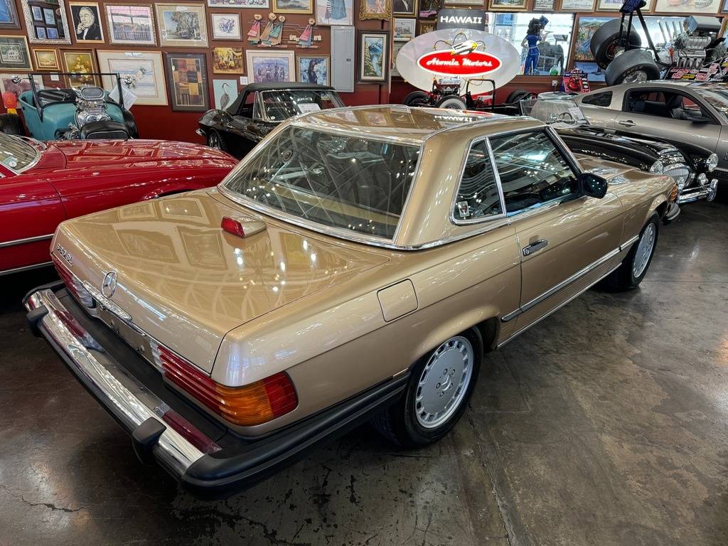 Mercedes-benz-benz-560-class-1987-yellow-259640-6