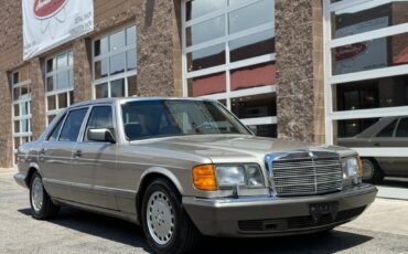 Mercedes-benz-benz-560-class-1988-yellow-138217-1