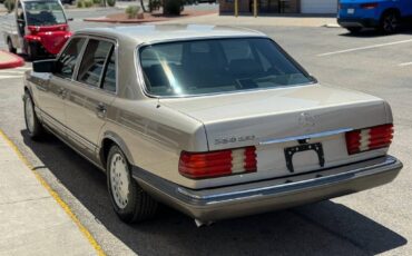 Mercedes-benz-benz-560-class-1988-yellow-138217-7