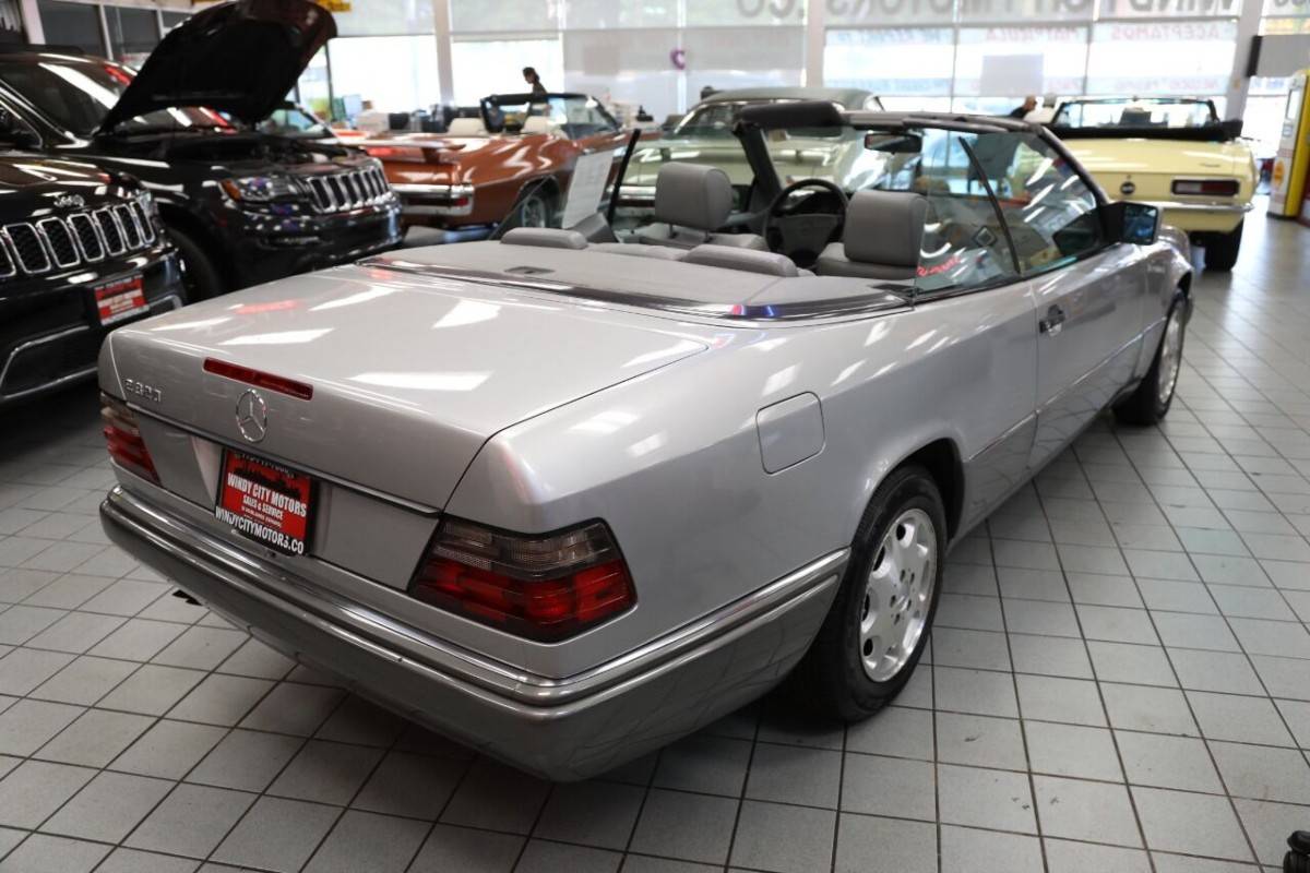 Mercedes-benz-benz-e-class-e-320-2dr-1995-silver-78325-7