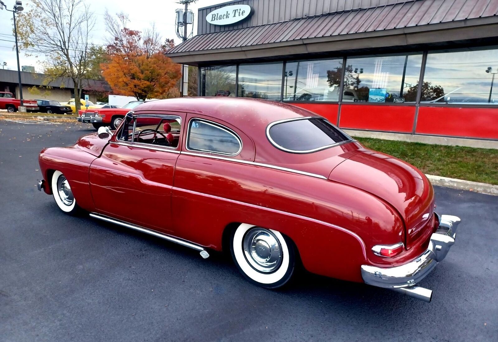 Mercury-2-Dr-Custom-1950-Burgundy-Gray-0-1