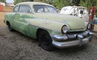 Mercury-2-door-sedan-Coupe-1951-1609344-1