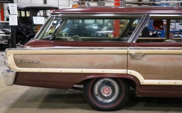 Mercury-Colony-Park-Berline-1964-Maroon-Metallic-Tan-133436-8