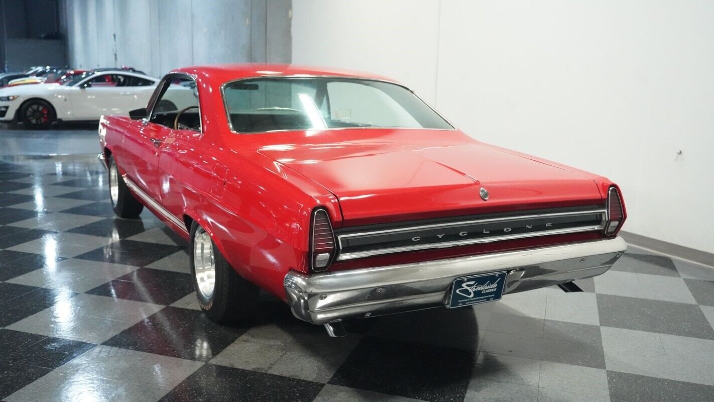 Mercury-Comet-1967-Red-Black-76325-8