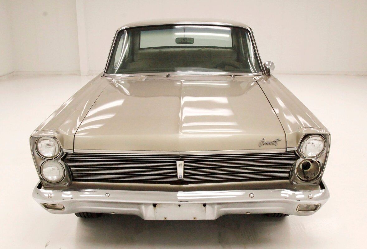 Mercury-Comet-Berline-1965-Light-Beige-Metallic-Palomino-8029-6