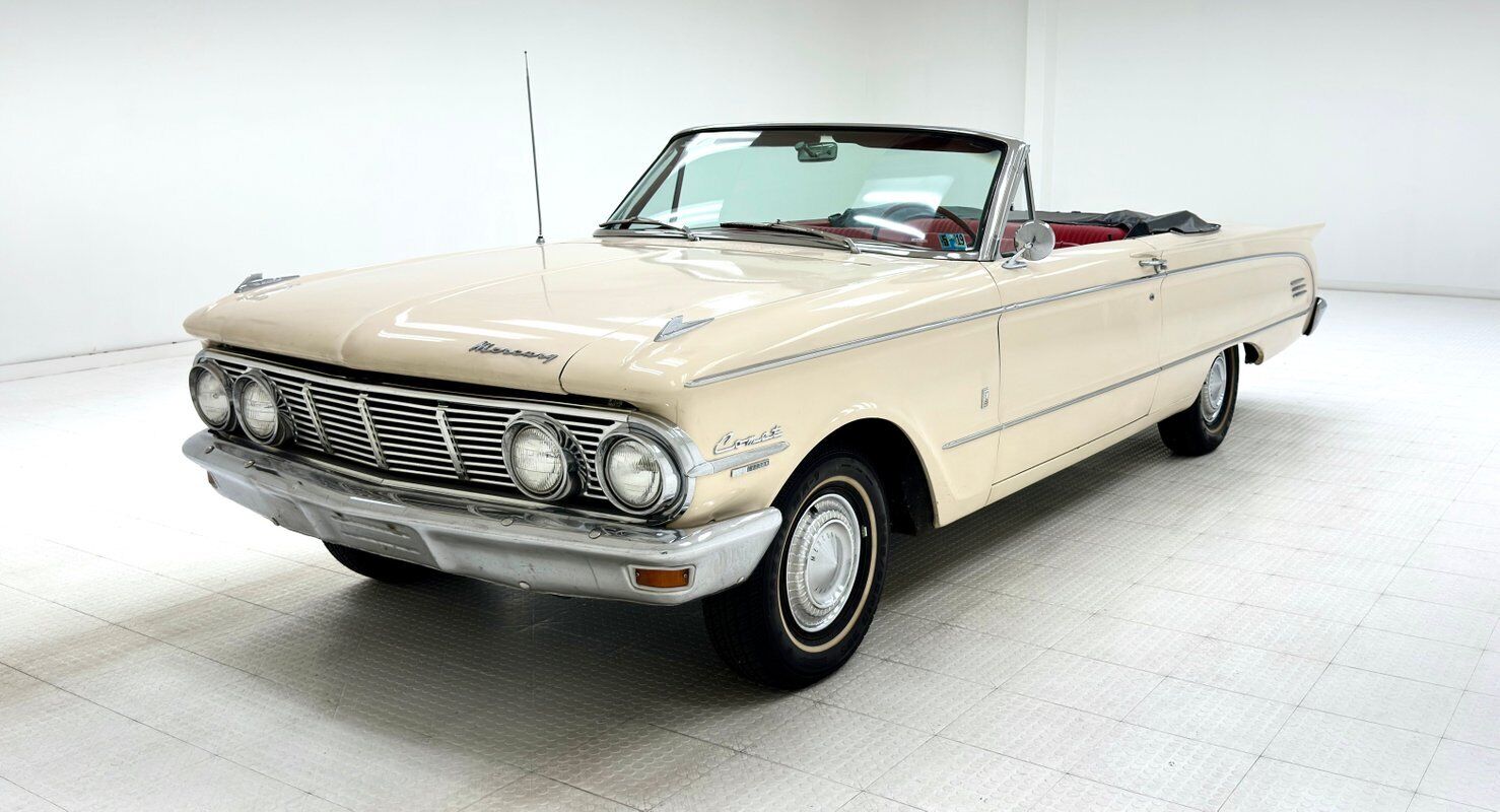 Mercury-Comet-Cabriolet-1963-White-Red-73487-1