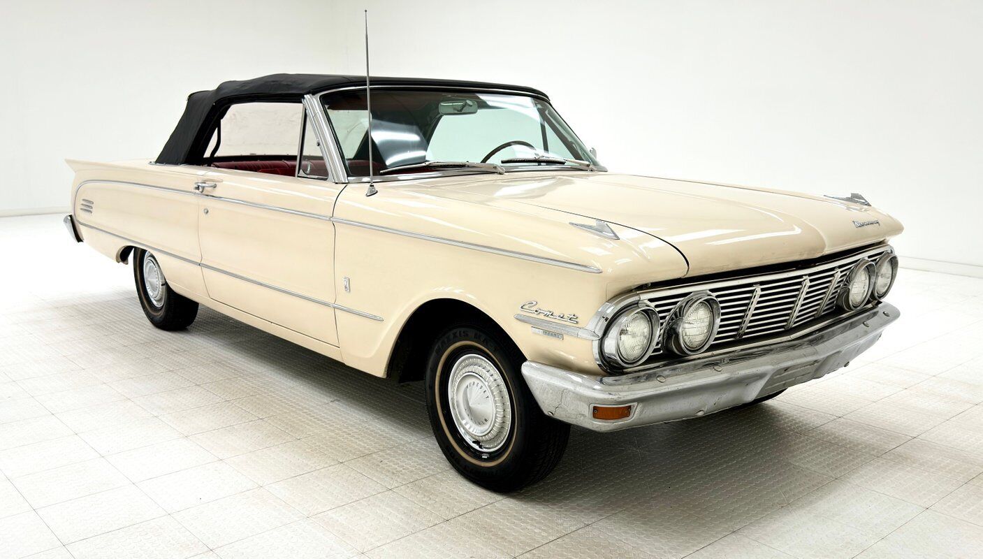 Mercury-Comet-Cabriolet-1963-White-Red-73487-9