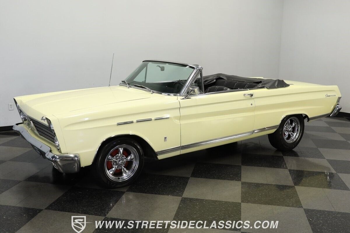 Mercury-Comet-Cabriolet-1965-Yellow-Black-33267-5