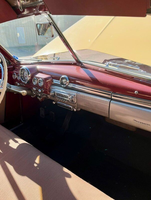 Mercury-Convertible-1949-Cream-White-65502-19