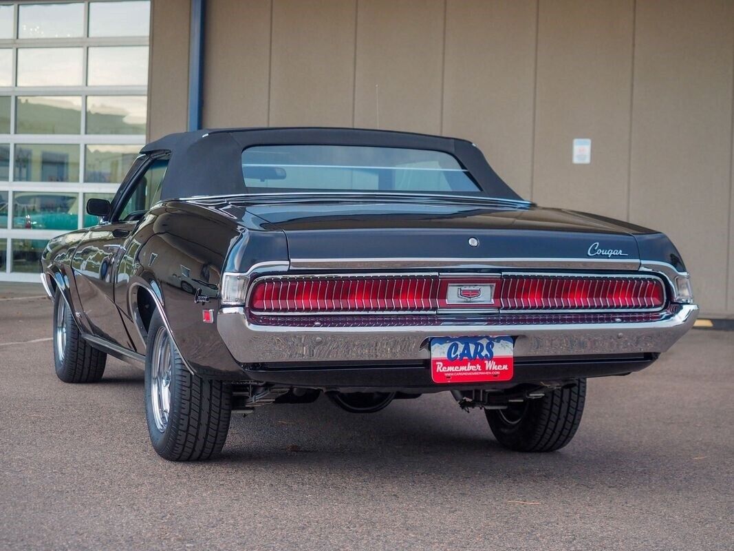 Mercury-Cougar-1969-Black-Black-9693-10