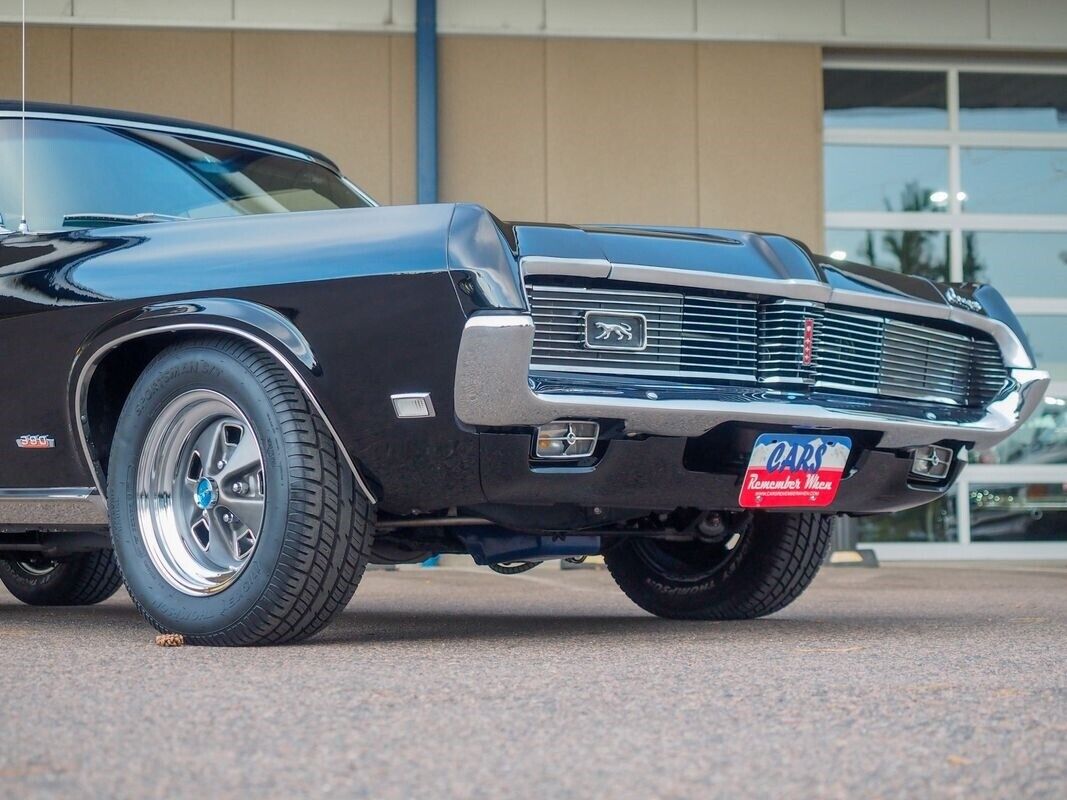 Mercury-Cougar-1969-Black-Black-9693-4