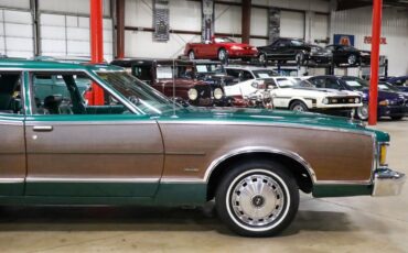 Mercury-Cougar-Berline-1977-Green-Green-129488-10