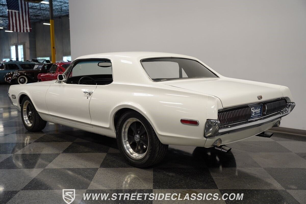 Mercury-Cougar-Coupe-1968-White-Black-127236-7