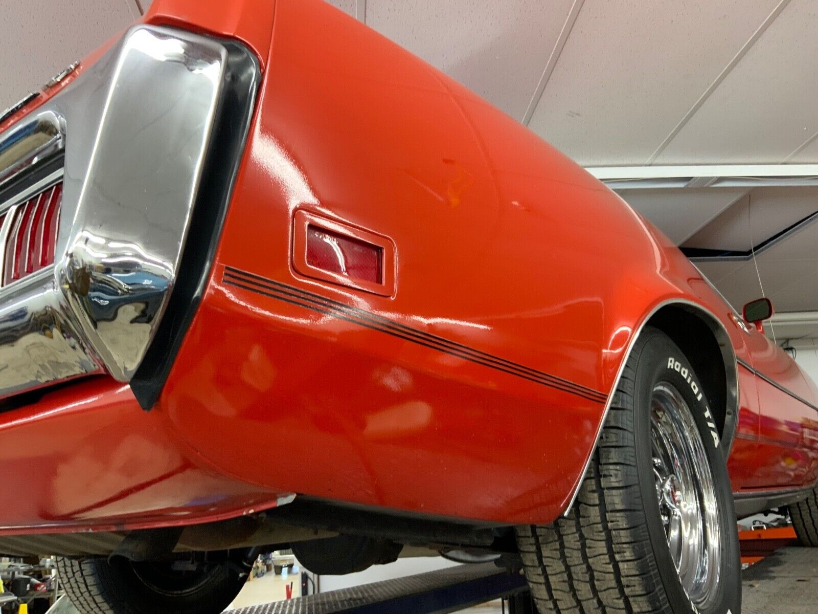 Mercury-Cougar-Coupe-1973-Red-White-107826-33