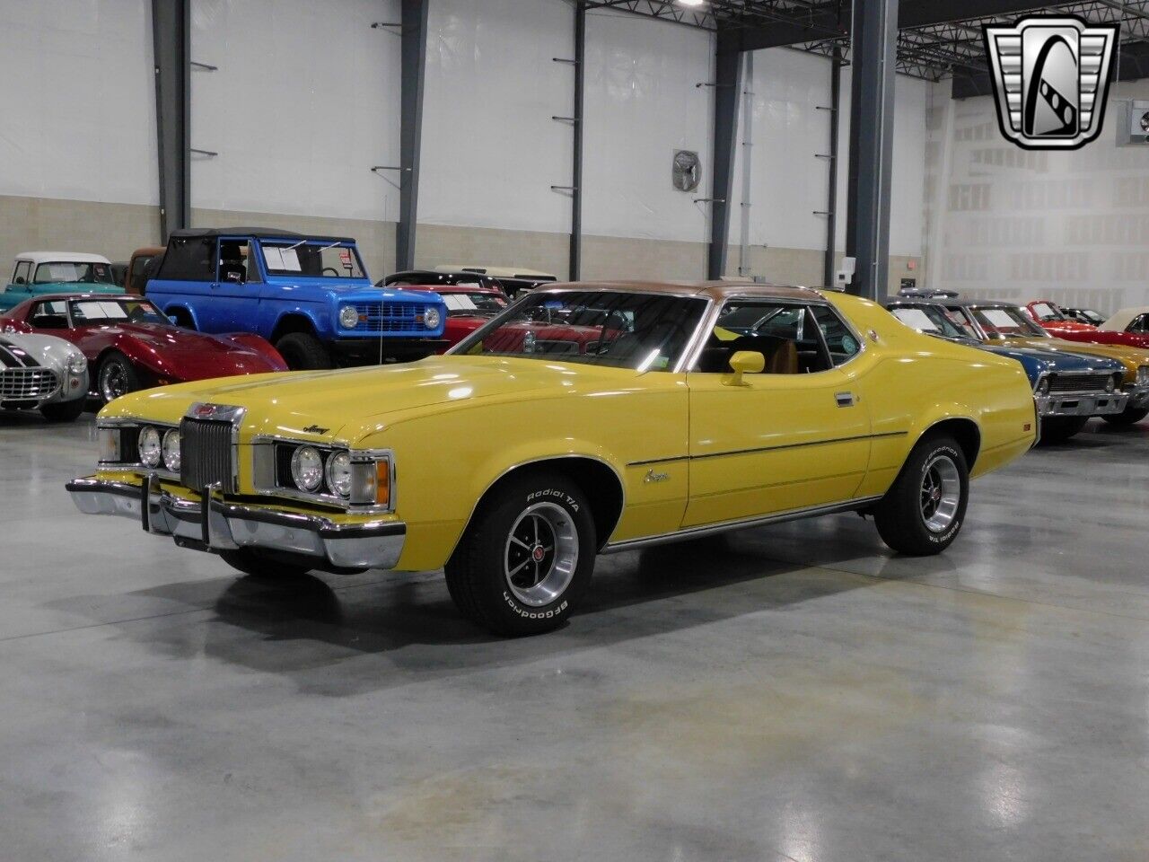 Mercury-Cougar-Coupe-1973-Yellow-Brown-123968-2