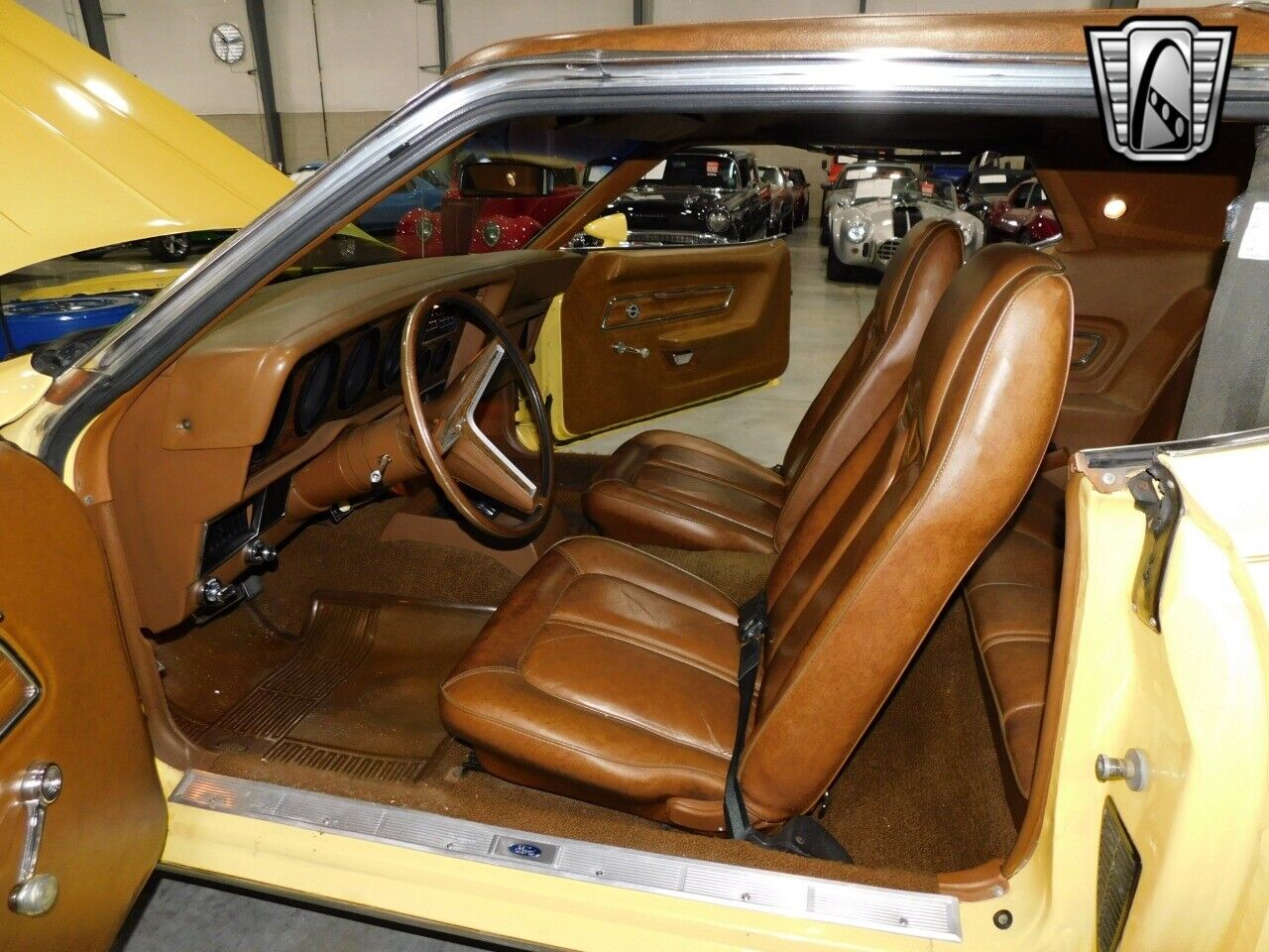 Mercury-Cougar-Coupe-1973-Yellow-Brown-123968-6