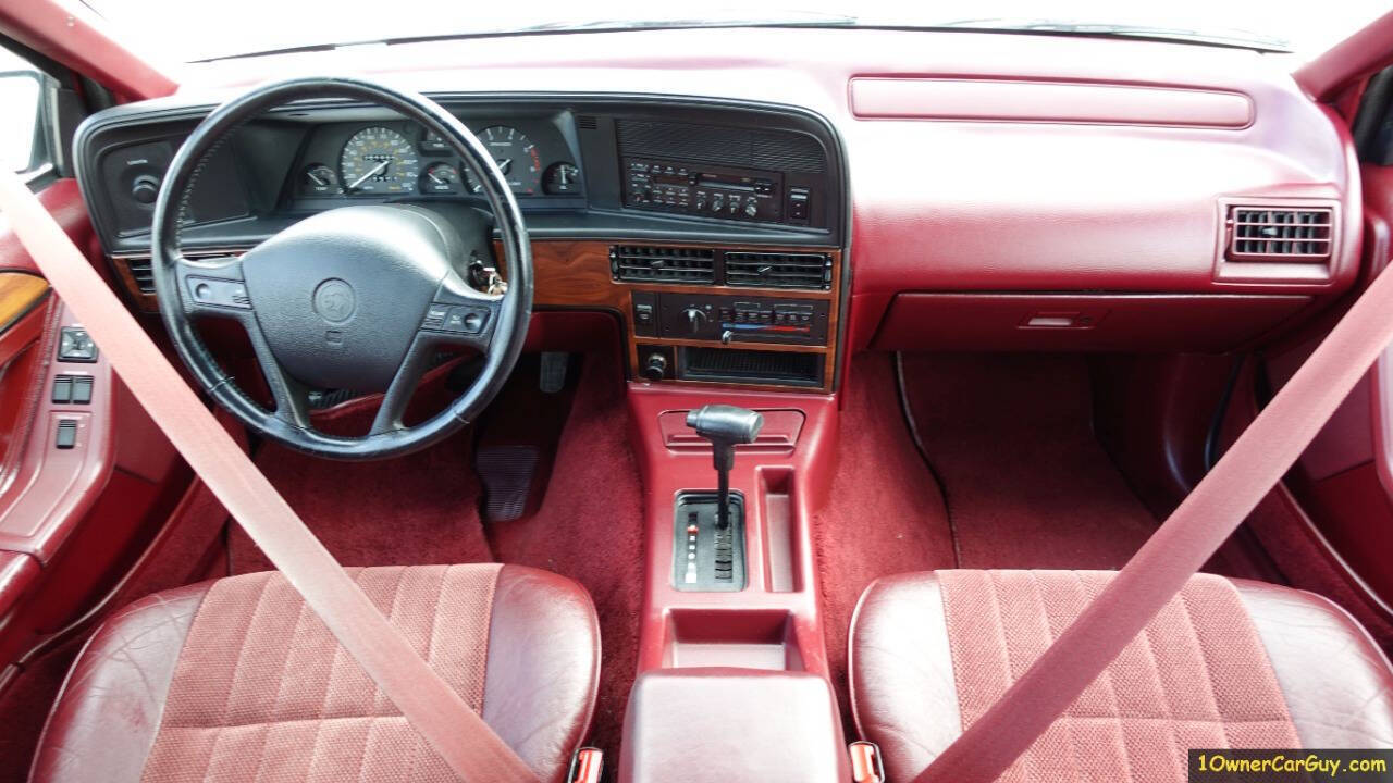 Mercury-Cougar-Coupe-1992-Maroon-Maroon-99128-14