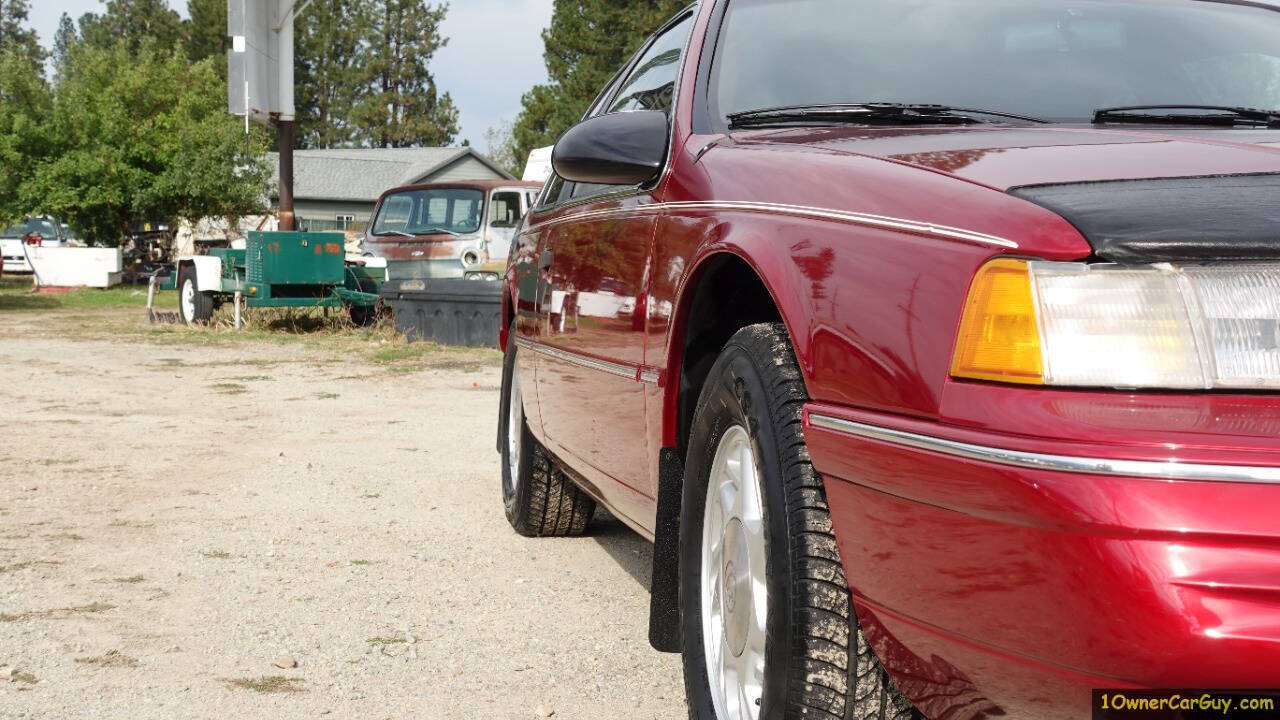 Mercury-Cougar-Coupe-1992-Maroon-Maroon-99128-28