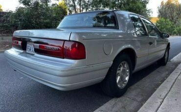 Mercury-Cougar-Coupe-1992-Silver-Gray-147437-10