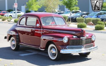 Mercury-Eight-Coupe-1946-Red-Beige-5636-10