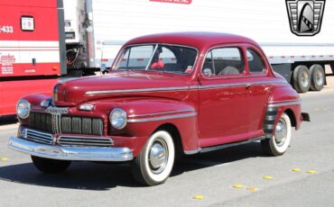 Mercury-Eight-Coupe-1946-Red-Beige-5636-2