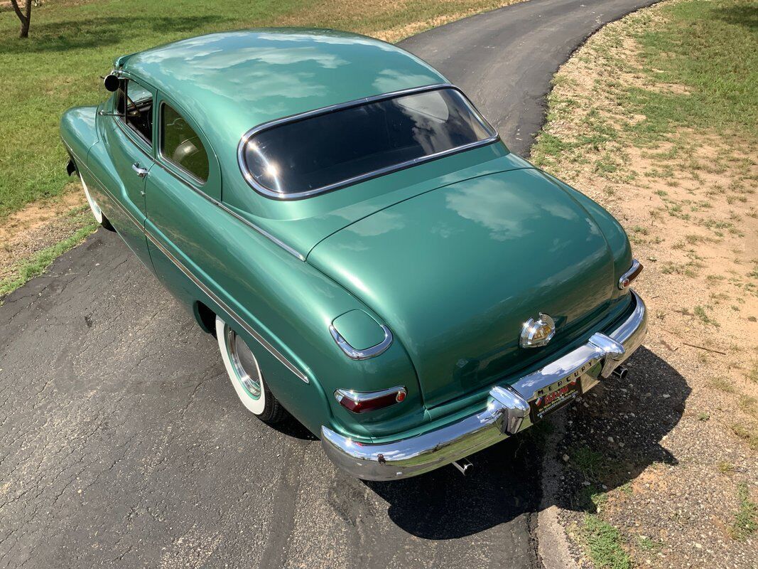 Mercury-Eight-Coupe-1950-Green-Gray-36344-2