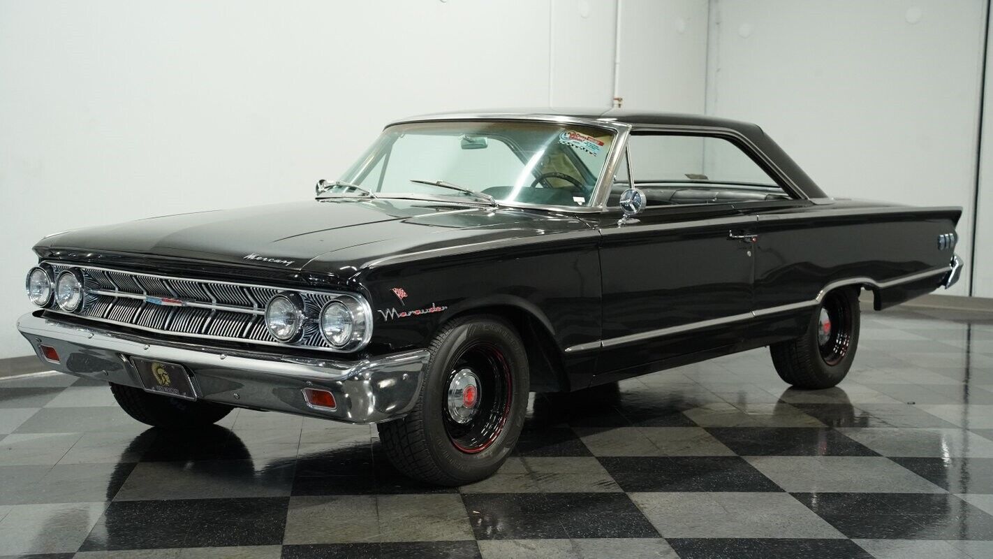 Mercury-Marauder-Coupe-1963-Black-Black-82883-5