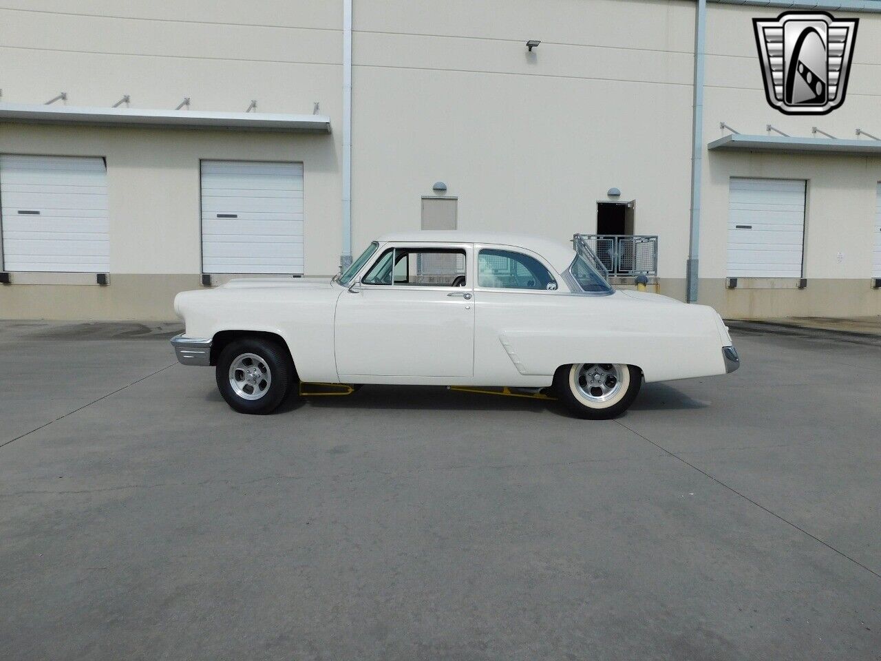 Mercury-Monterey-1952-White-Black-274-5