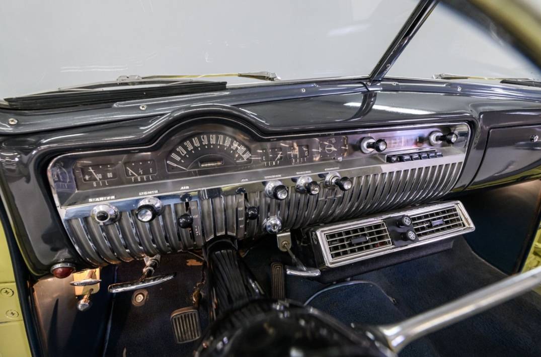 Mercury-Monterey-convertible-1951-yellow-90123-8