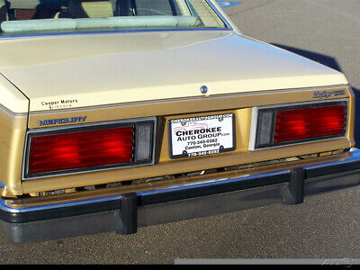 Mercury-Zephyr-Berline-1983-Gold-Tan-121919-20