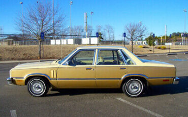 Mercury-Zephyr-Berline-1983-Gold-Tan-121919-5