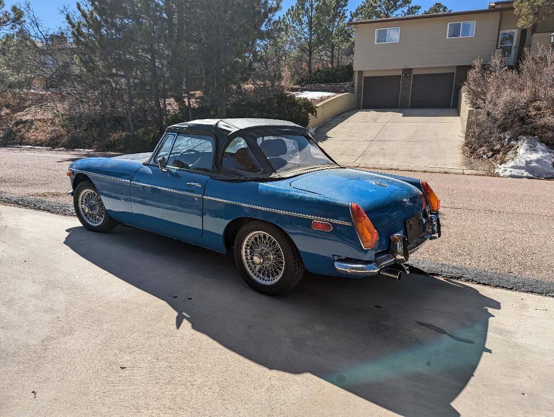 Mg-B-convertible-1974-blue-78053-2