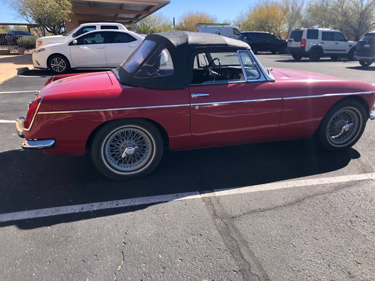 Mg-Mgb-1963-red-14484-1