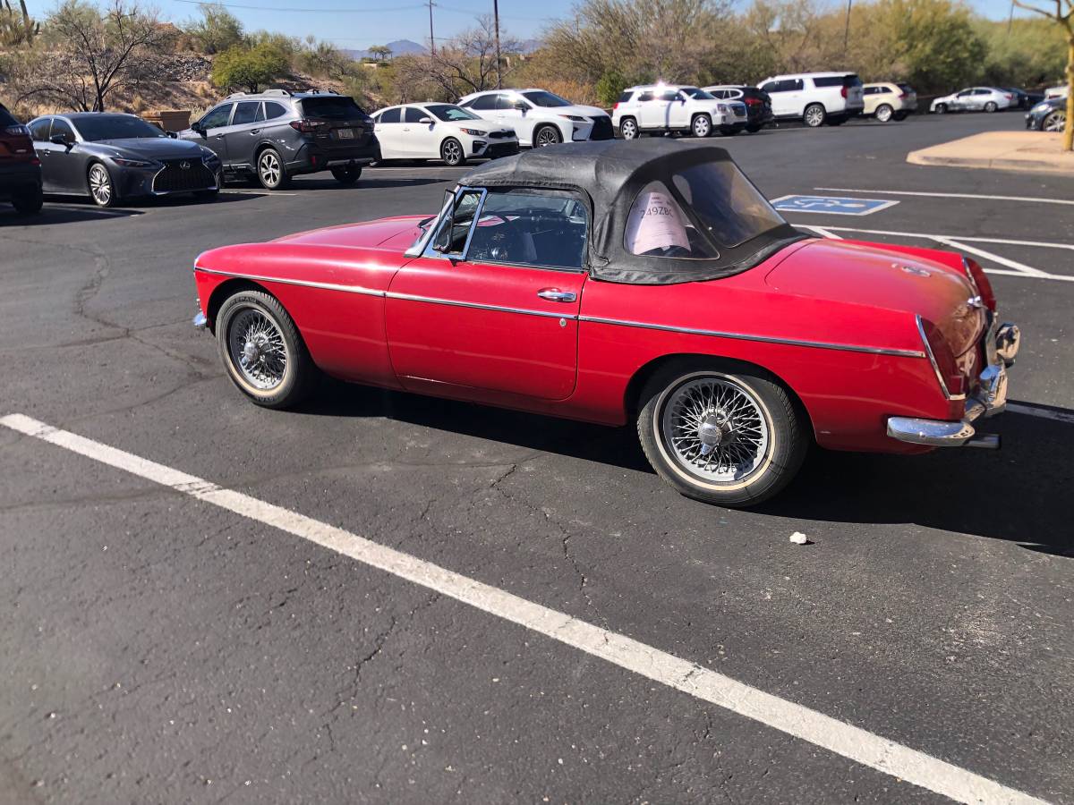 Mg-Mgb-1963-red-14484-2