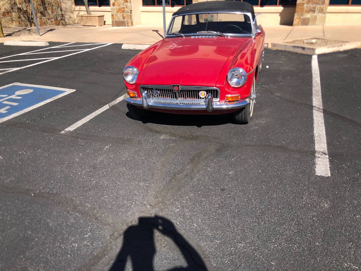 Mg-Mgb-1963-red-14484-3