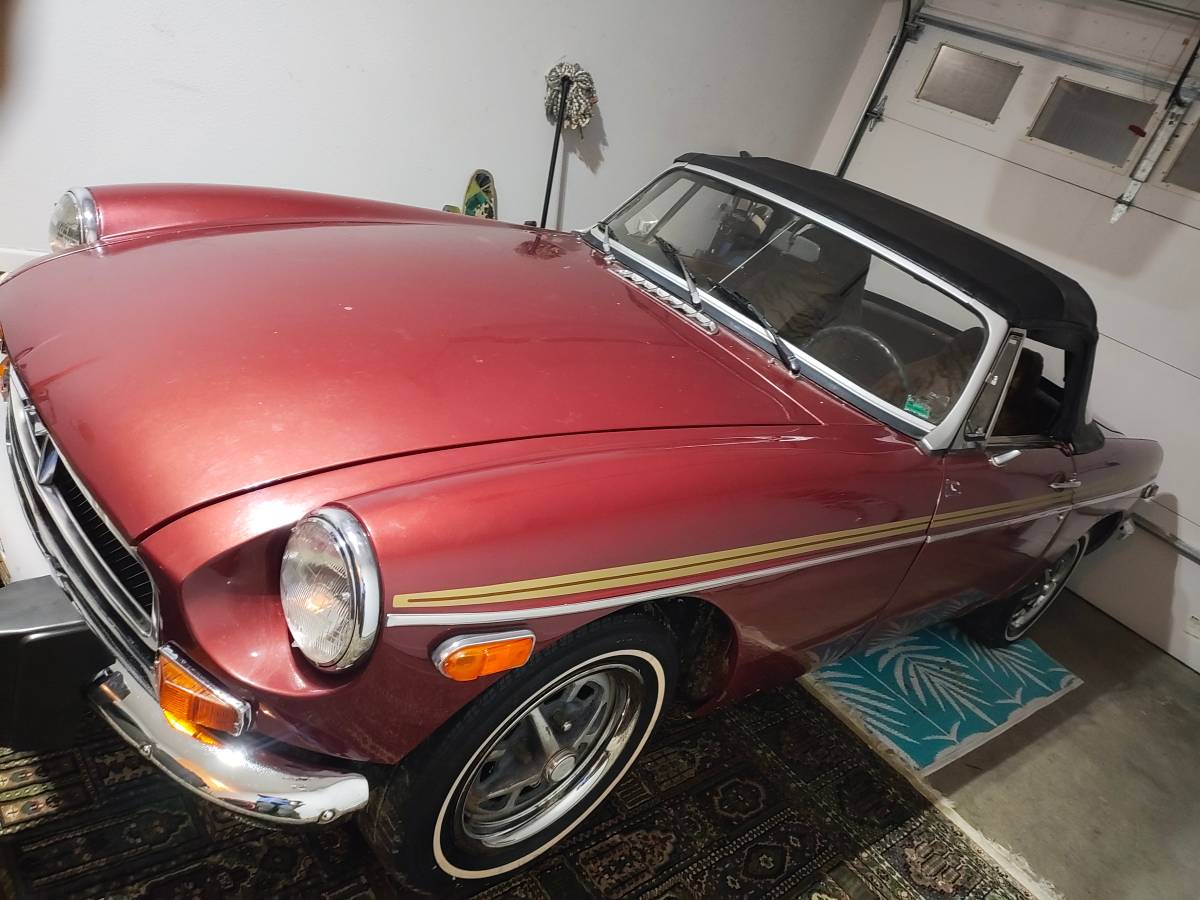 Mg-Mgb-1974-red-22531-1