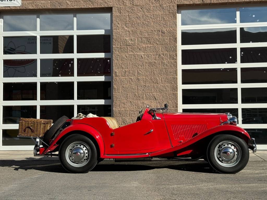 Mg-Td-roadster-1952-red-2824-1