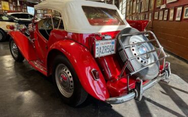 Mg-Td-roadster-1952-red-2824-9