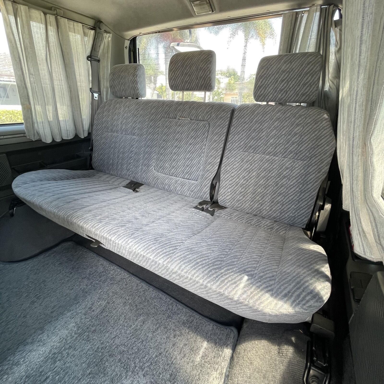 Mitsubishi-Fuso-Delica-SUV-1995-Blue-Gray-213399-21