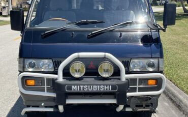 Mitsubishi-Fuso-Delica-SUV-1995-Blue-Gray-213399-3